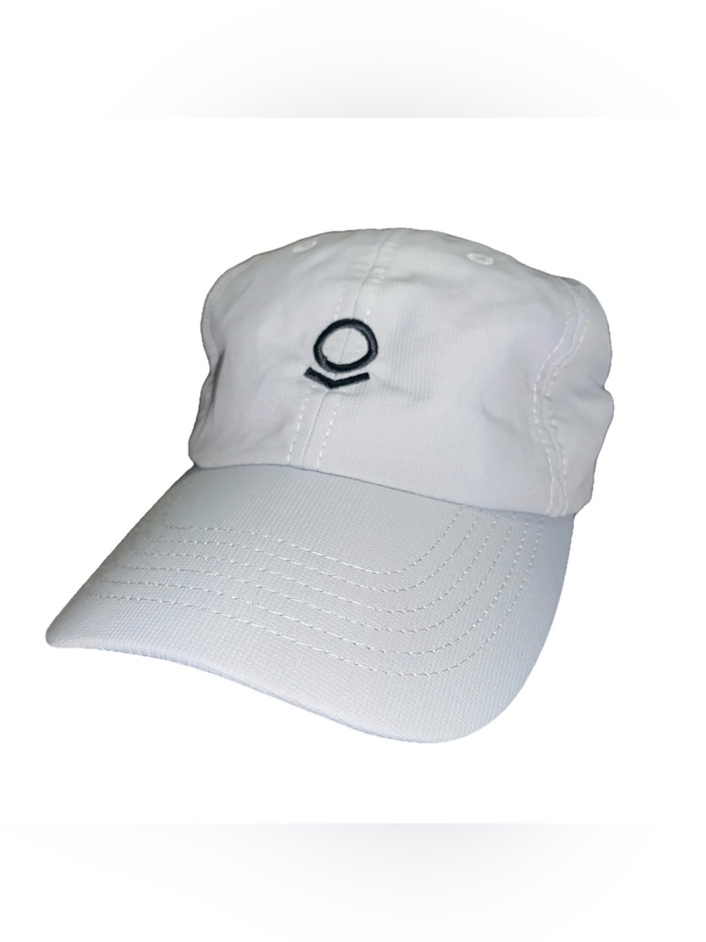White Baseball Cap With Minimal Embroidered Logo